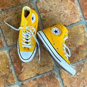 Converse high top